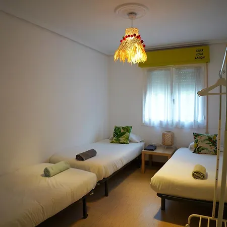 Cactus By Arenas Πανσιόν Salinas (Castrillon)