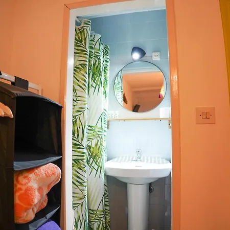 Cactus By Arenas بيت ضيافة ساليناس